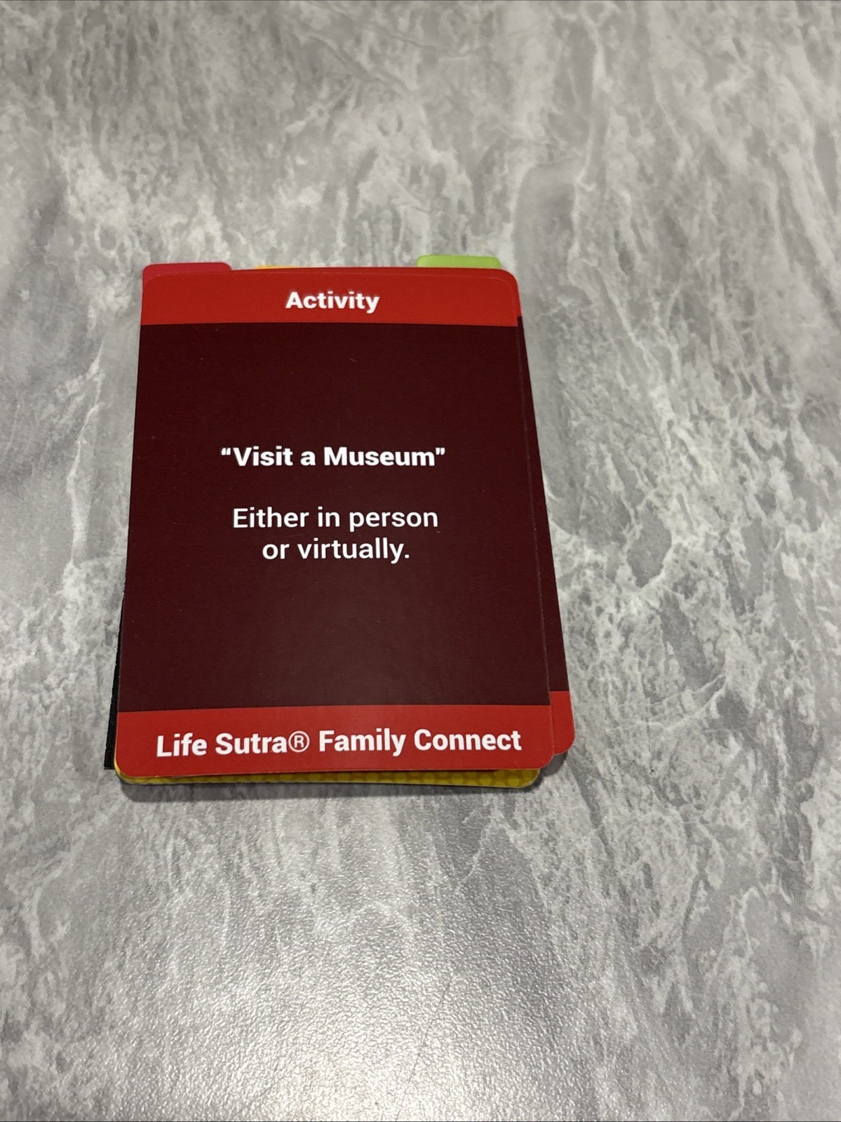 Strengthen Family Bonds: 400 Thoughtful Conversation Cards for All Generations