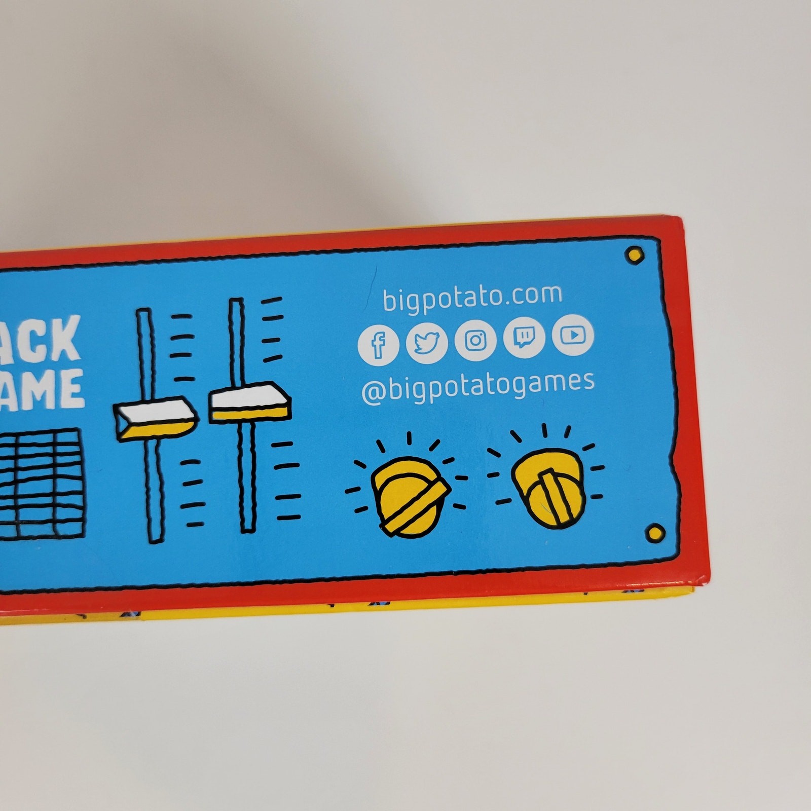MTV Music Television The Throwback Music Party Game Kids Quiz Board Game NWT