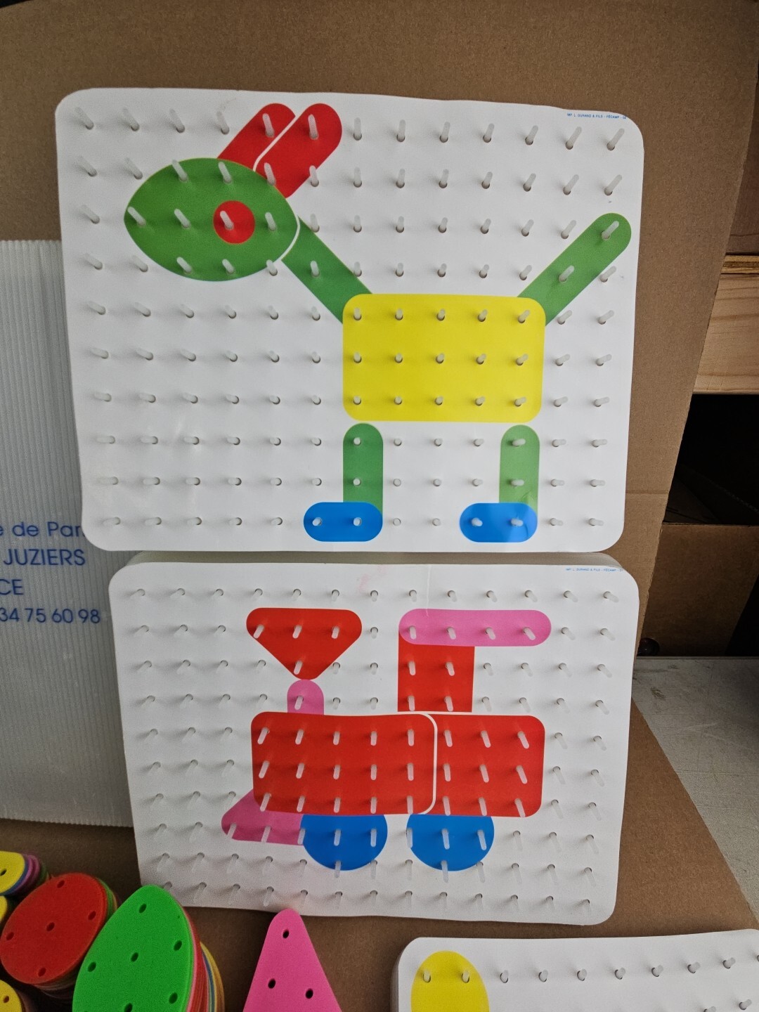 1995 Asco Picasco 4 Educational Game Puzzle Peg Board Toy France Learning Game