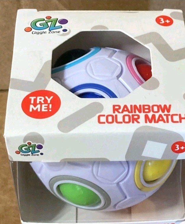 Set Of 4 Giggle Zone Rainbow Color Match Puzzle Ball Novelty Toy NEW