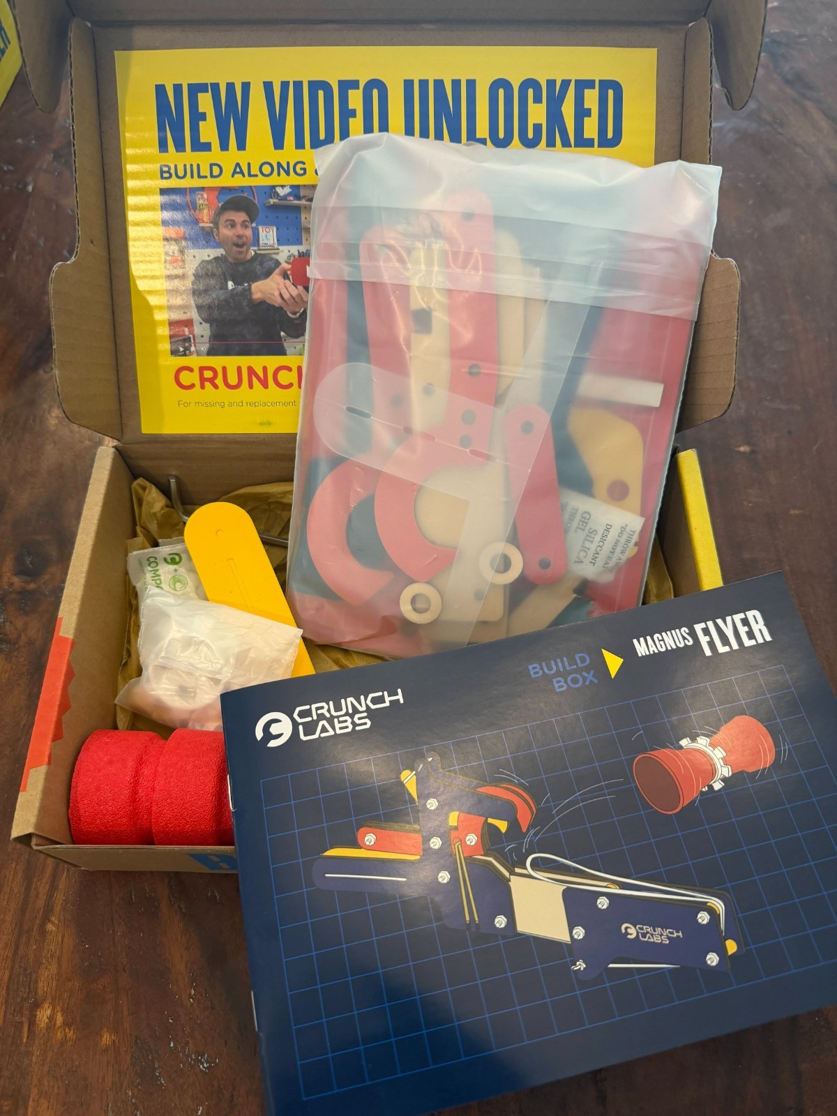 Mark Rober CrunchLabs Year 2 Build Box Magnus Flyer