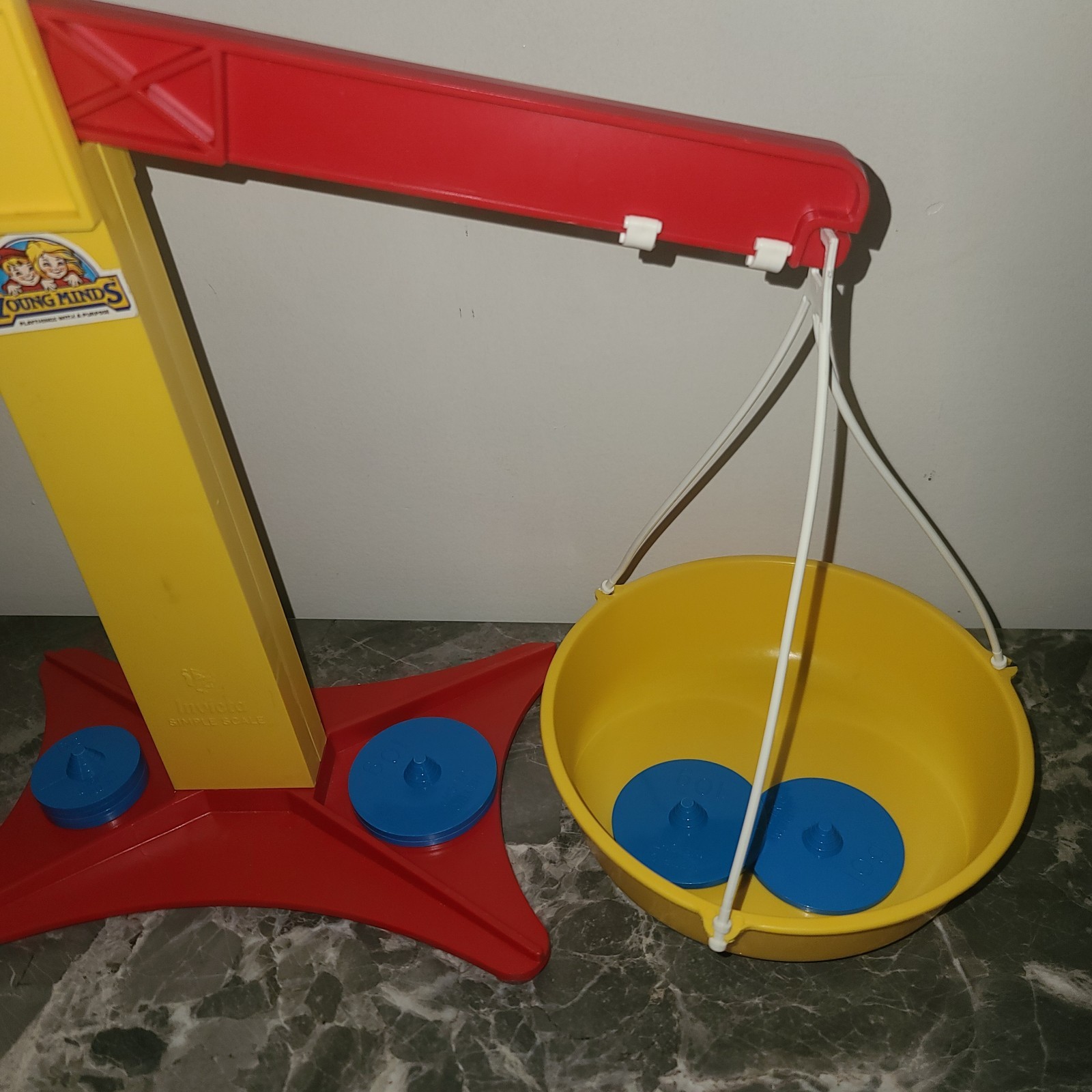 Simple Scale Learning Resources.Kids Scale.Random Color Will Be Shipped to Buyer