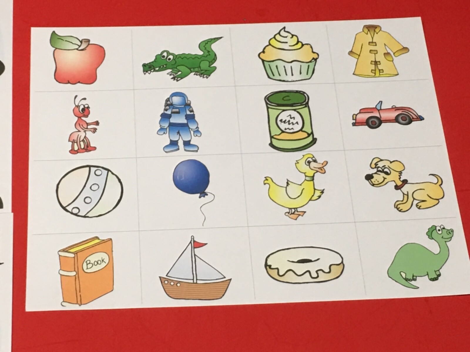 Lil’ Witch’s Beginning Sound Sort – DIY PRINTED KIT