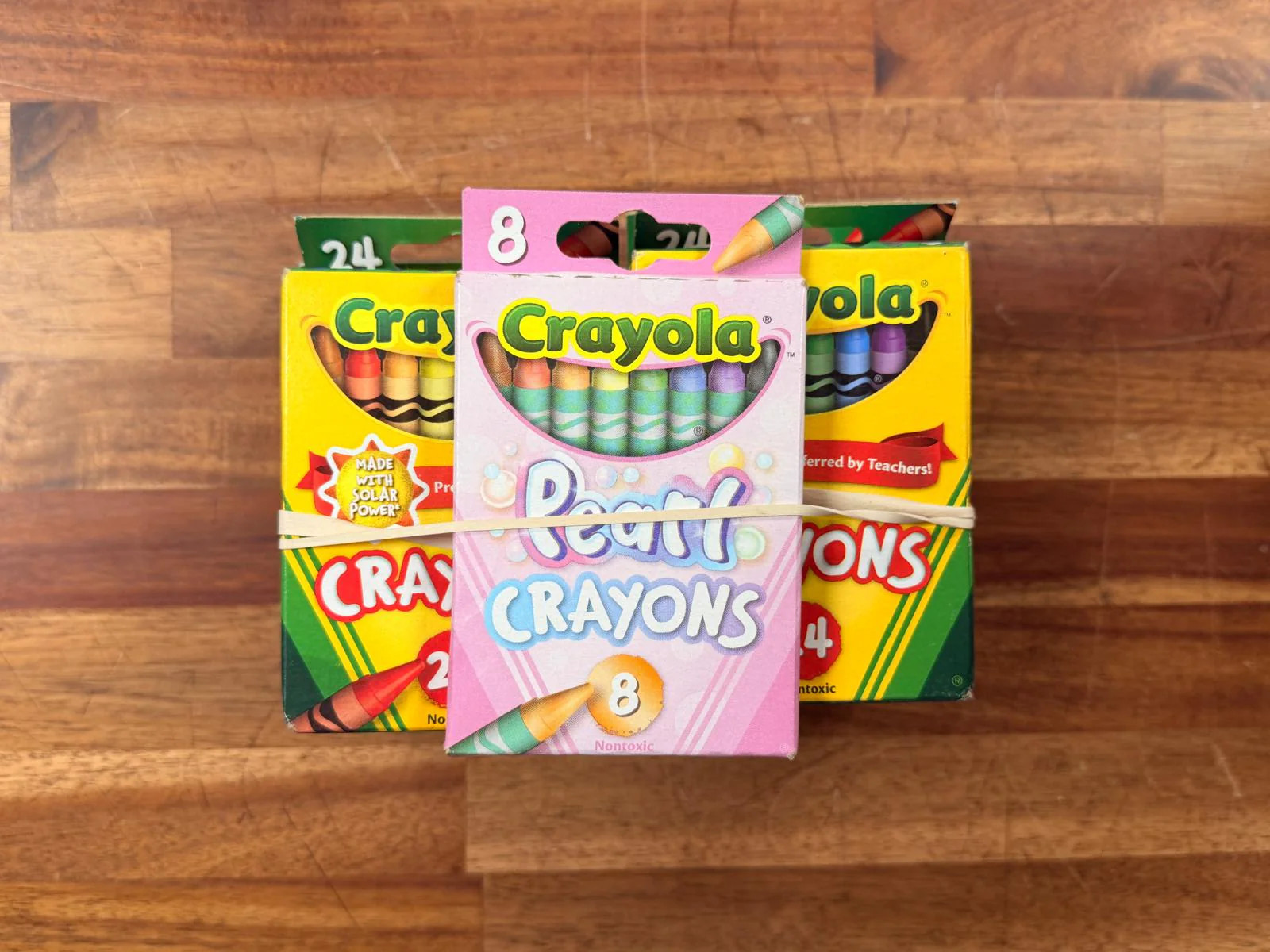 Crayola Crayons – 6 Packs of 24ct Boxes – Added Pearl Crayons