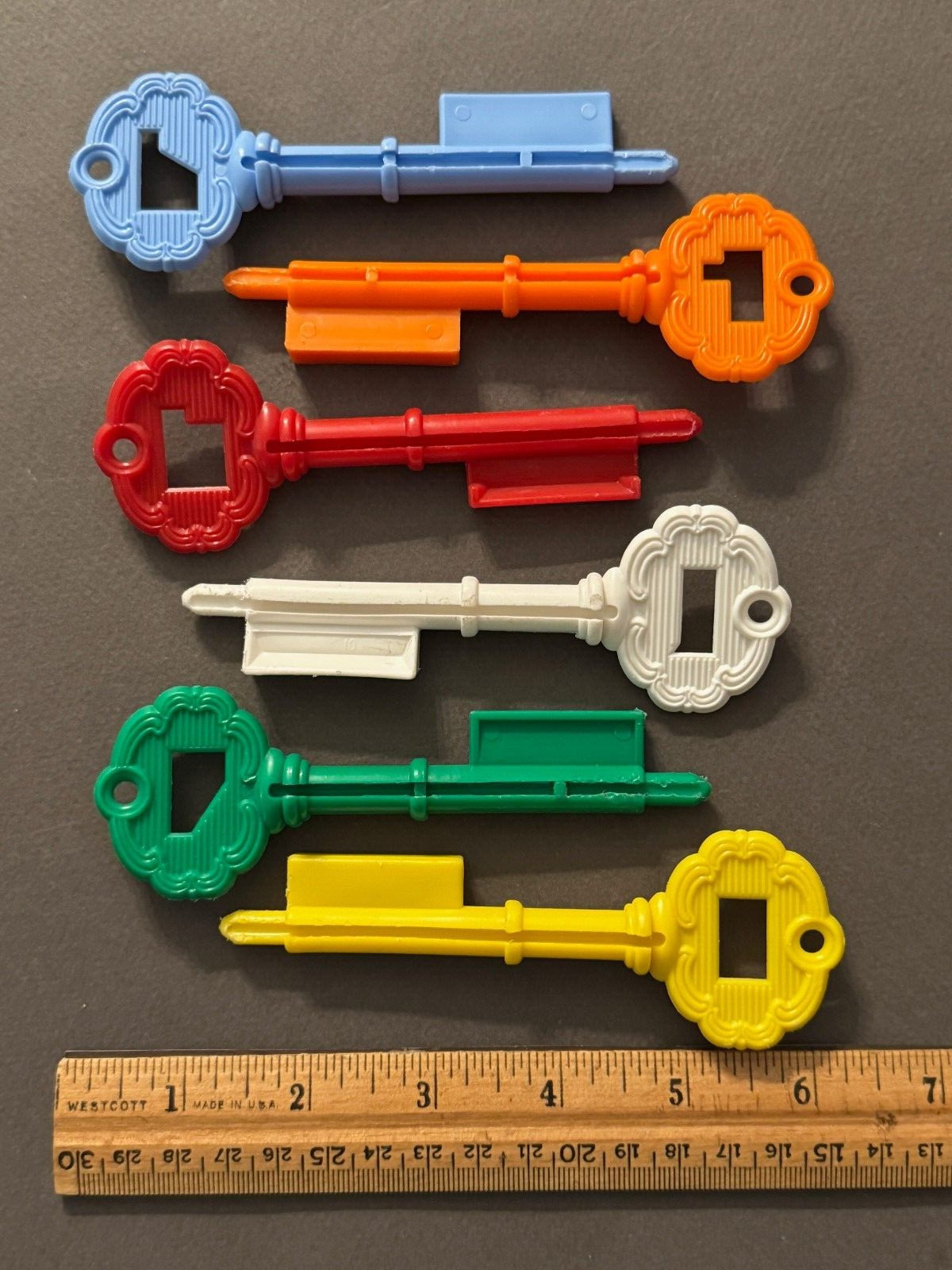 KEYS OF LEARNING LOCK CHILD GUIDANCE TOY NO 100 VTG EDUCATIONAL DEXTERITY PUZZLE