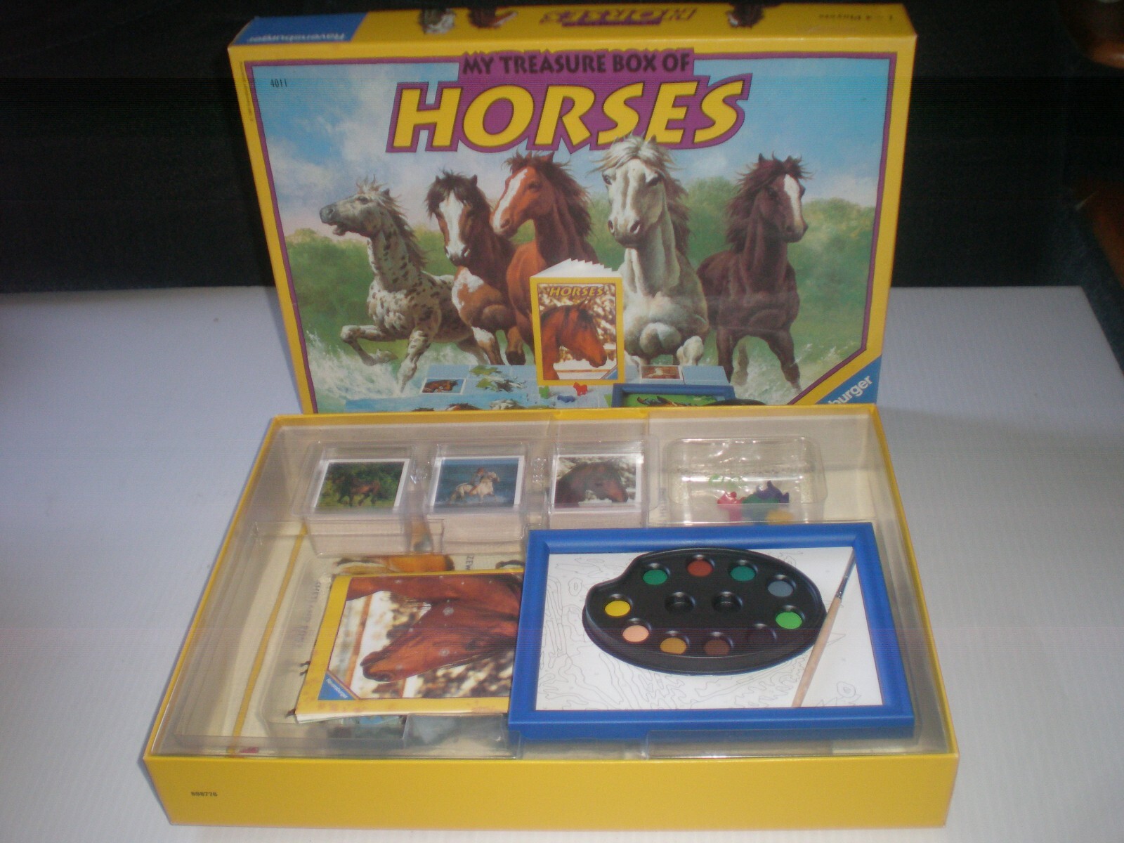 Discovery Toys My Treasure Box of Horses by Ravensburger NEW NIB