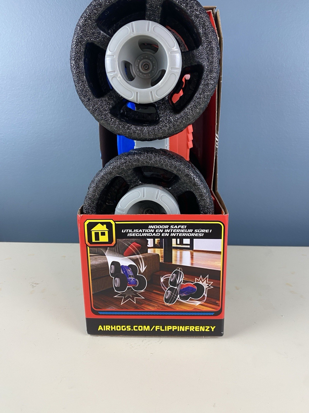 Air Hogs Super Soft 2-In-1 Flippin Frenzy RC Vehicle 360° Tornado Action NIB
