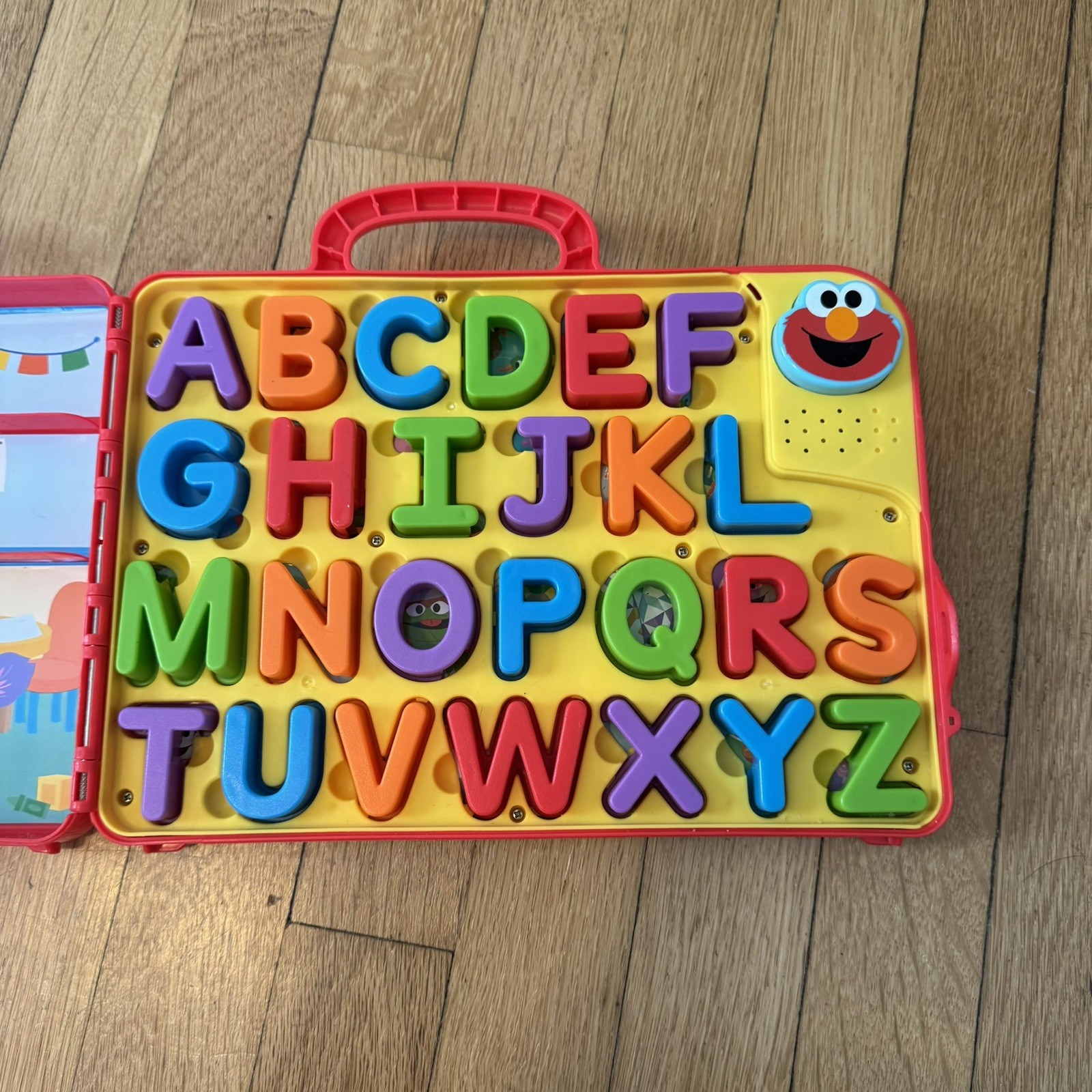 Sesame Street Elmo’s Learning Letters Bus Activity Board Red – COMPLETE & WORKS!