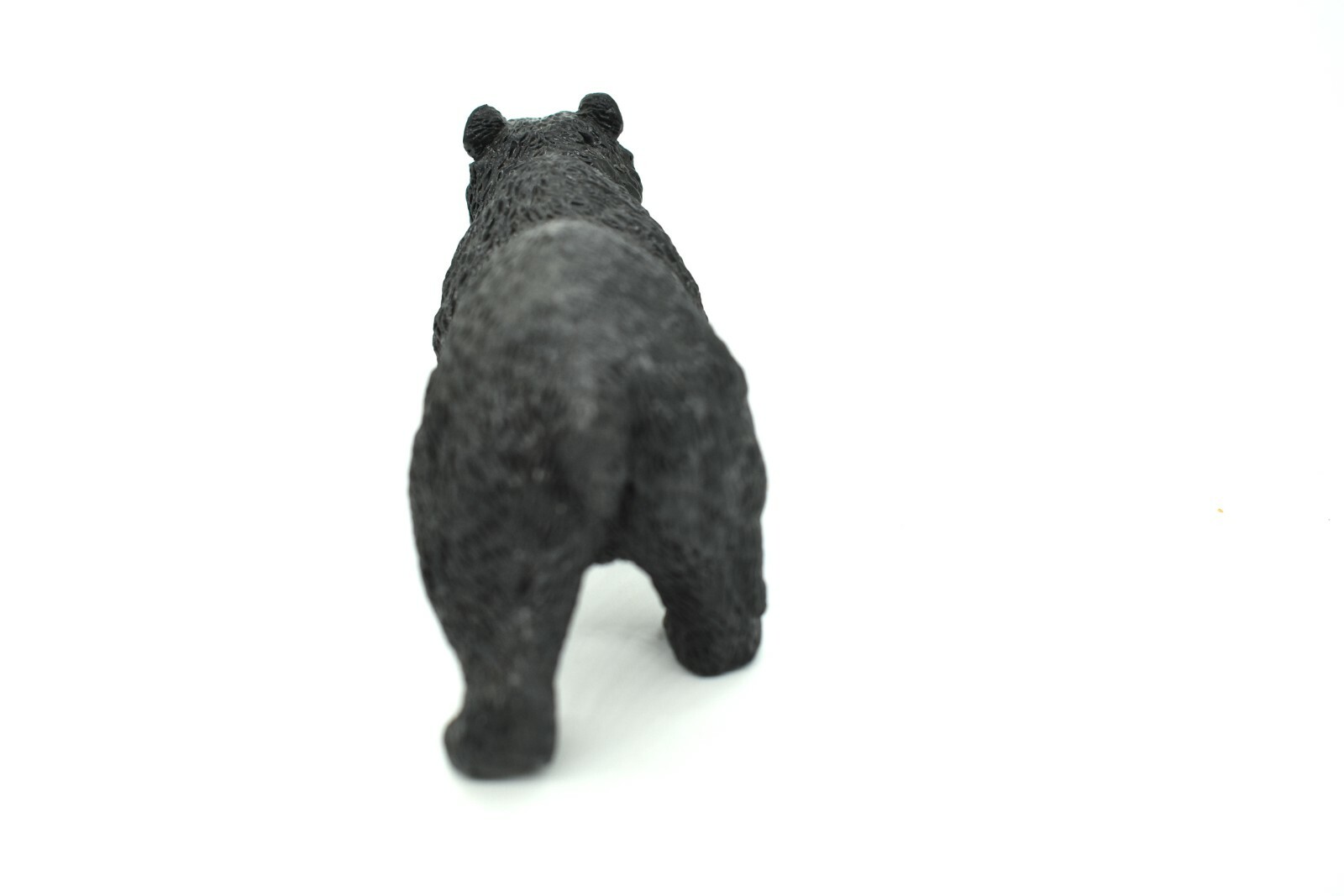 Black Bear, Very Nice Plastic Replica Toy Model 4.5″L x 2.3″H – OK08-B613
