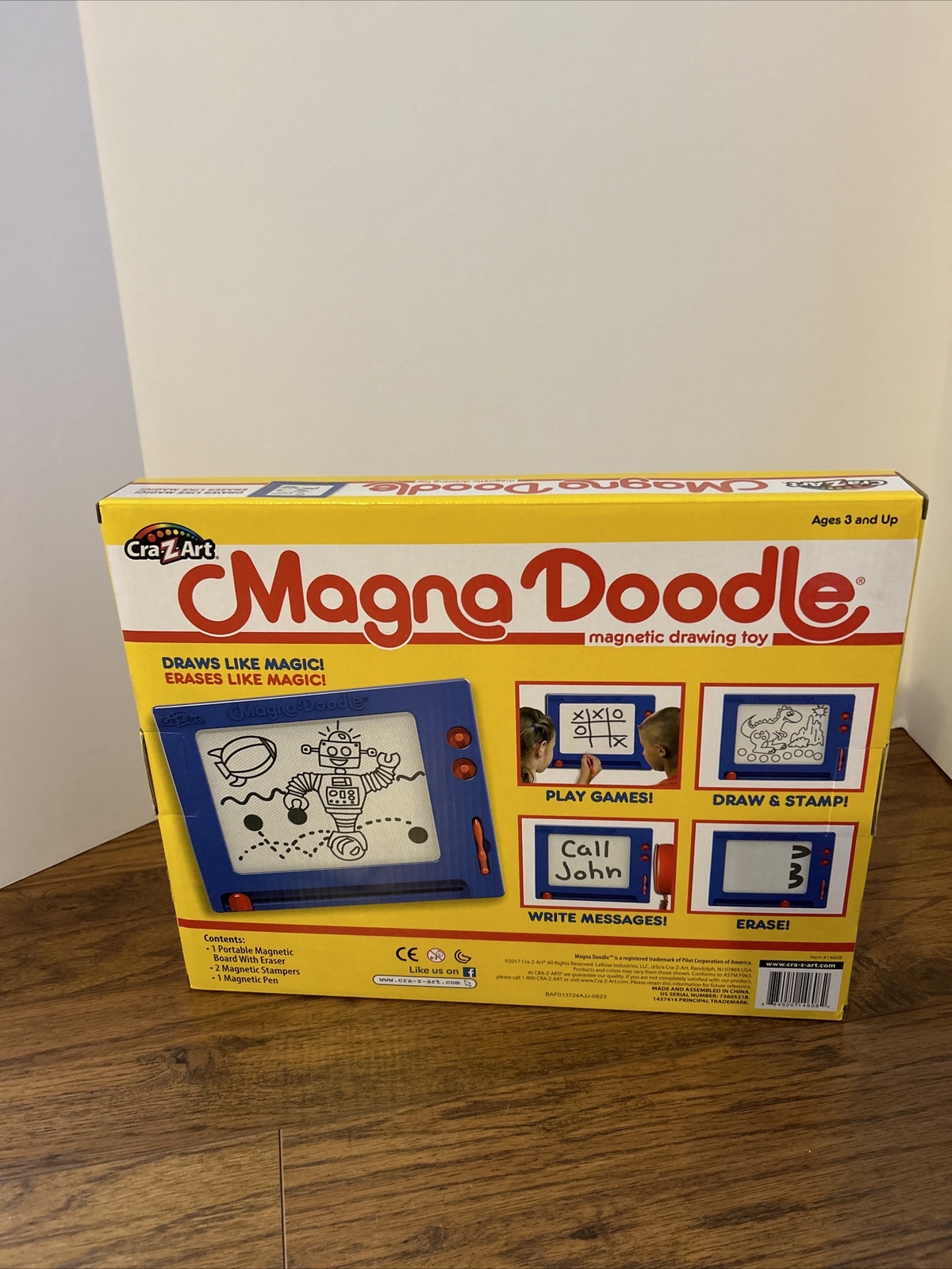 Classic Retro Magna Doodle, Plastic, Unisex Ages 3 and Up
