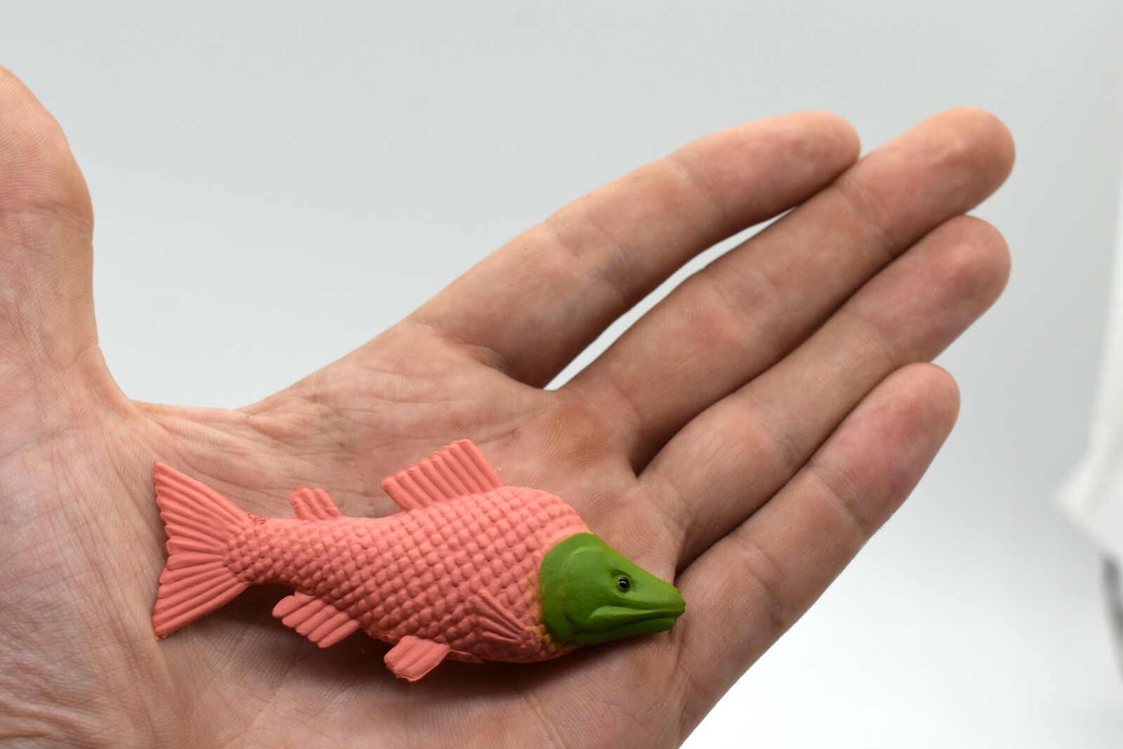 Plastic Sockeye Salmon 3 1/4-inch toy fish – F429 B8