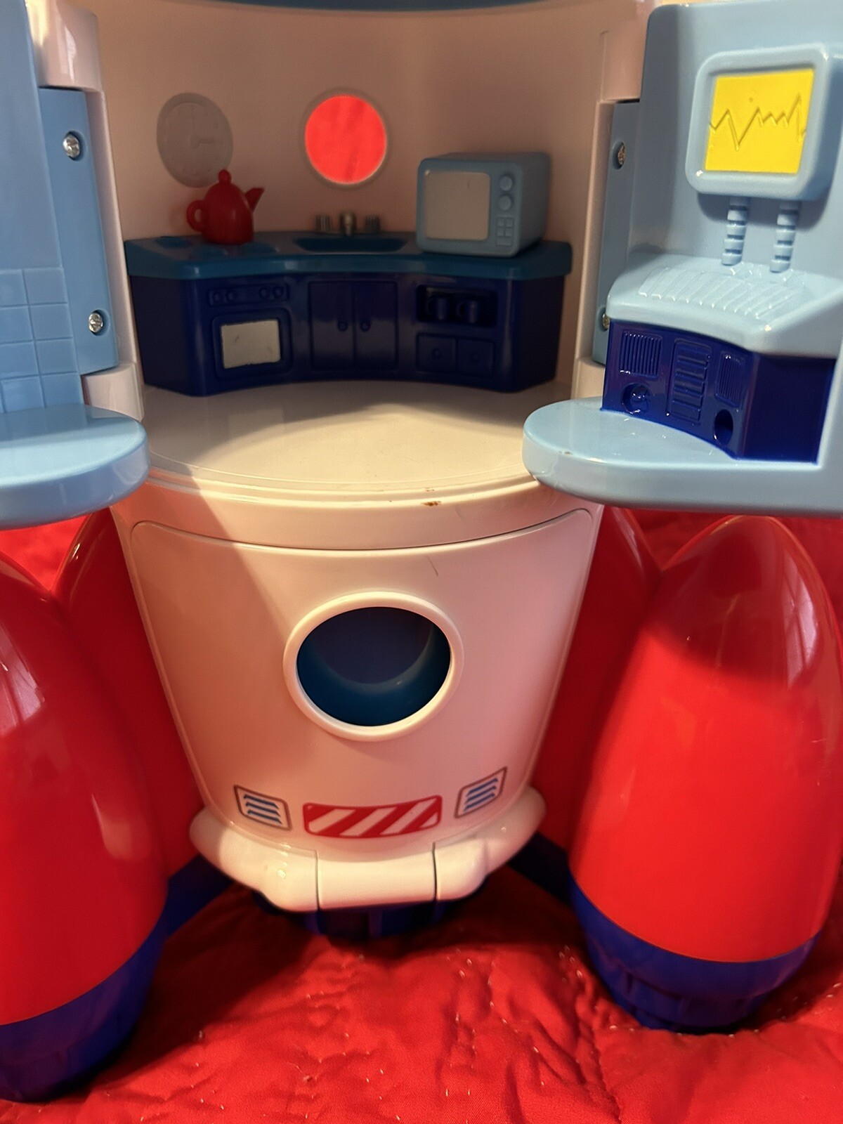 Lakeshore Rocket Ship Learn and Play Explorations with Astronauts No Rover