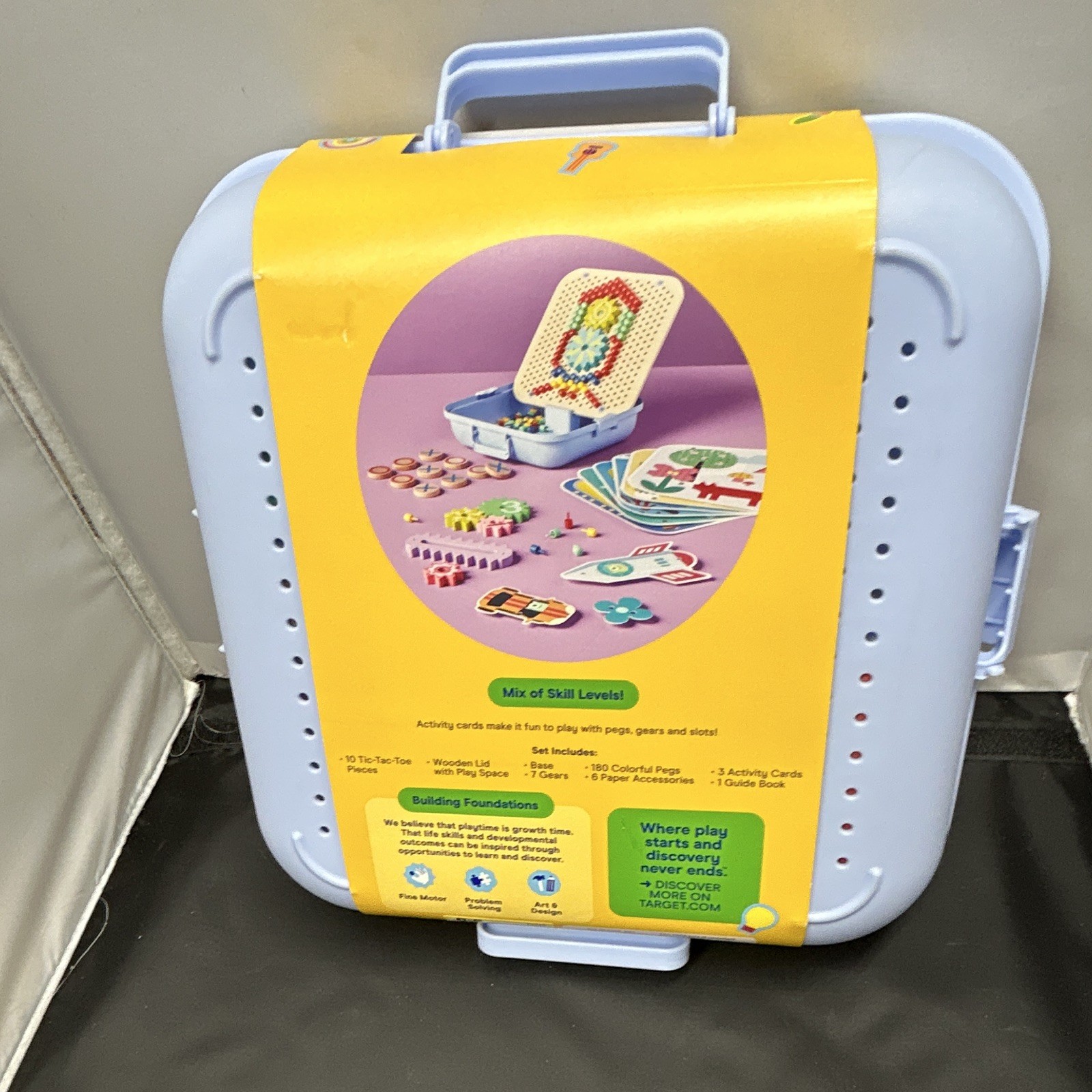 Gigglescape Pegboard Activity Set w/ Activity Cards & Carrying Case, Blue