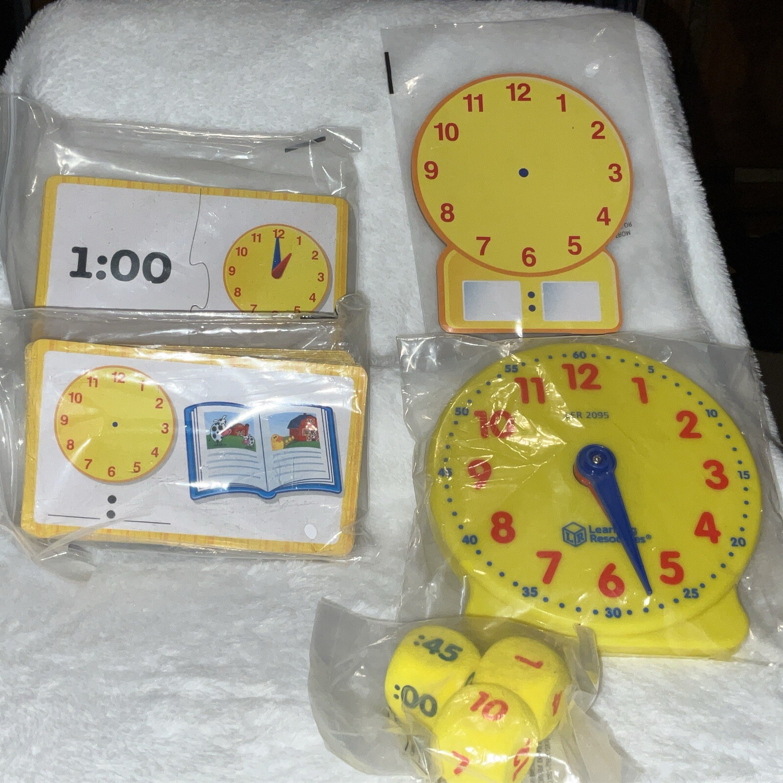Learning Resources Time Activity Set 41 PCS, Ages 5+ Multi-Color Game NOBOX NEW