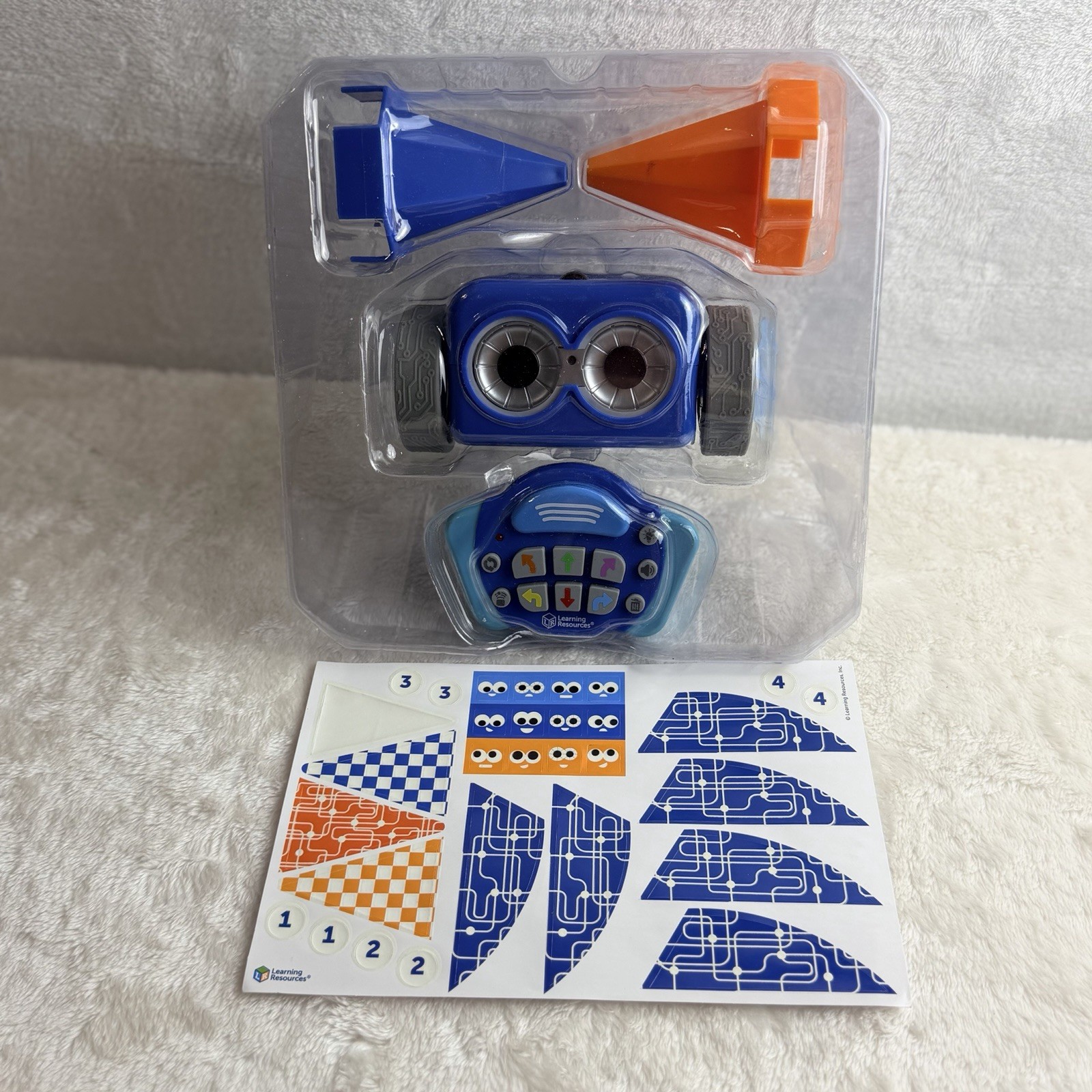Learning Resources Botley the Coding Robot Coding STEM Toy 34 Piece – NEW OPEN