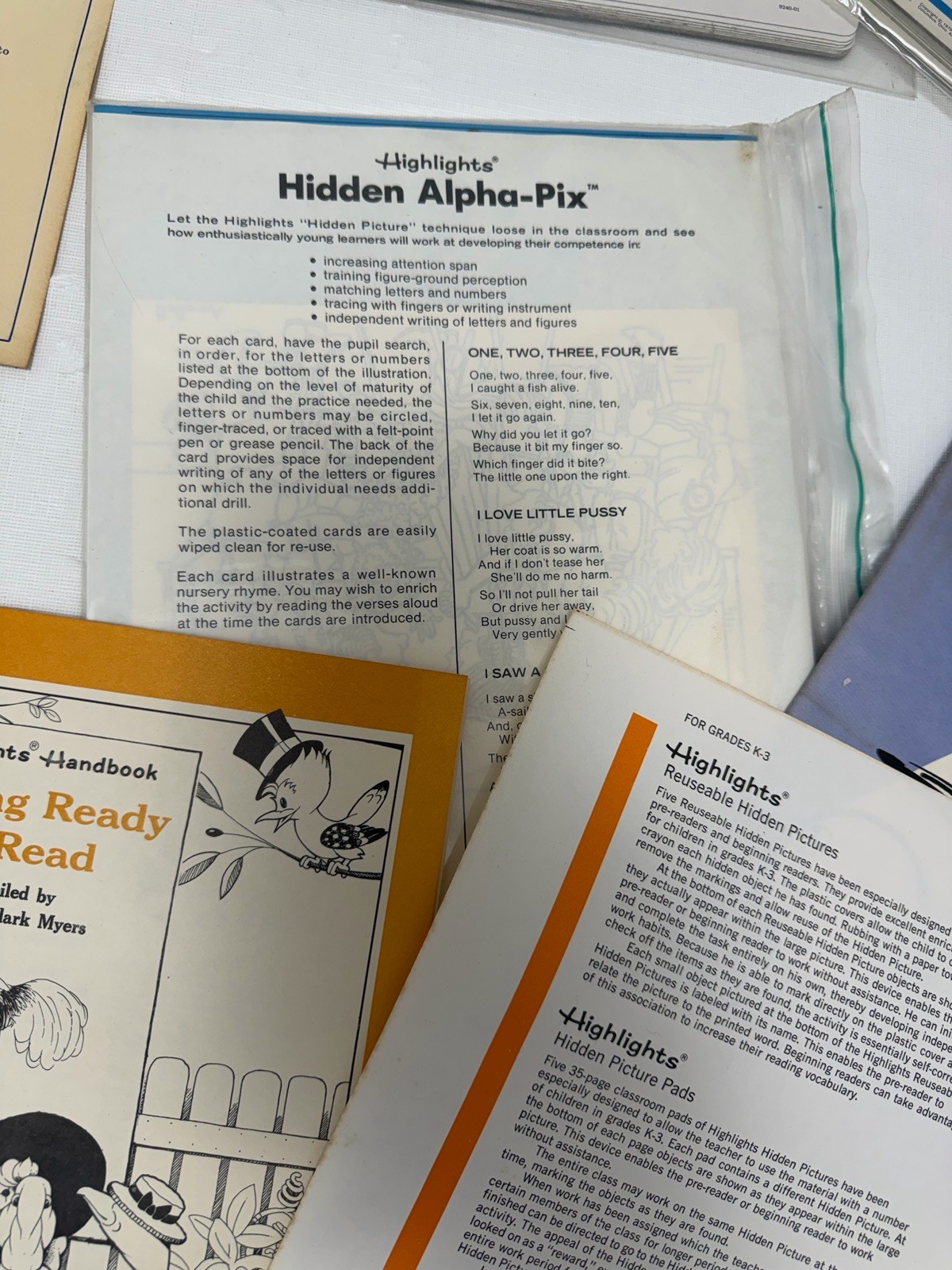 Vintage 1970 Highlights For Kids Teachers Fun Do Pack Grades K-3 New Old Stock