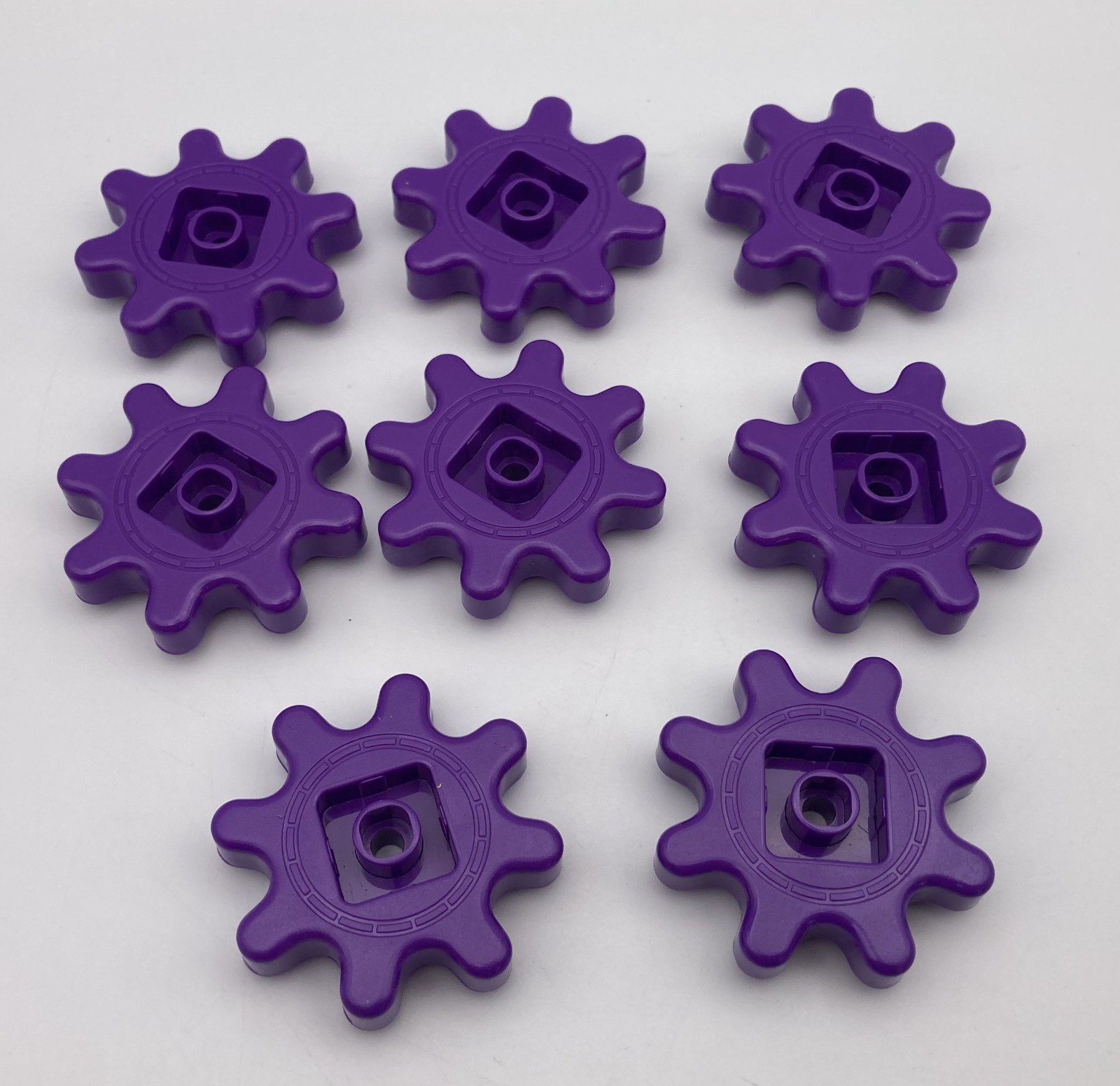 Learning Resources Gears! Gears! Gears! Replacement Pieces PURPLE GEARS Lot of 8