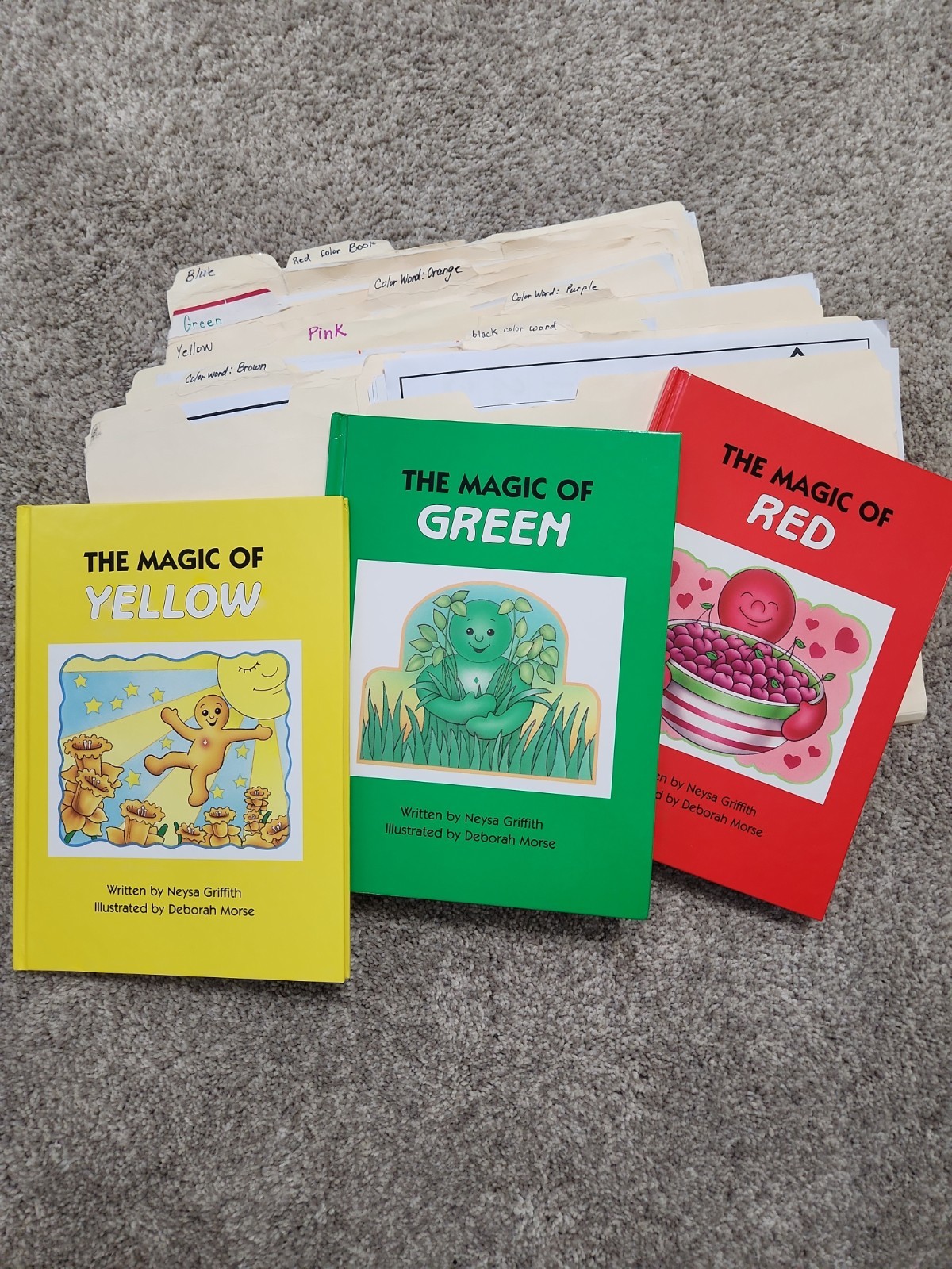 Magic of Color Books Lot (Red Green Yellow) + Veteran Teacher Activity Folders