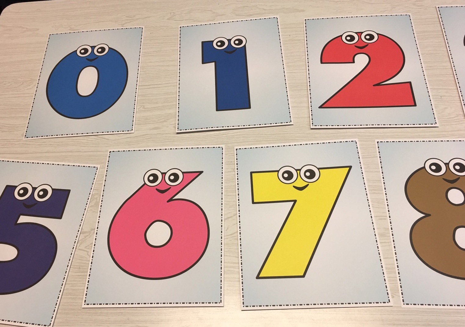 QUICK SALE 0 – 10 Full color Number People cards- Pre school Kindergarten Math