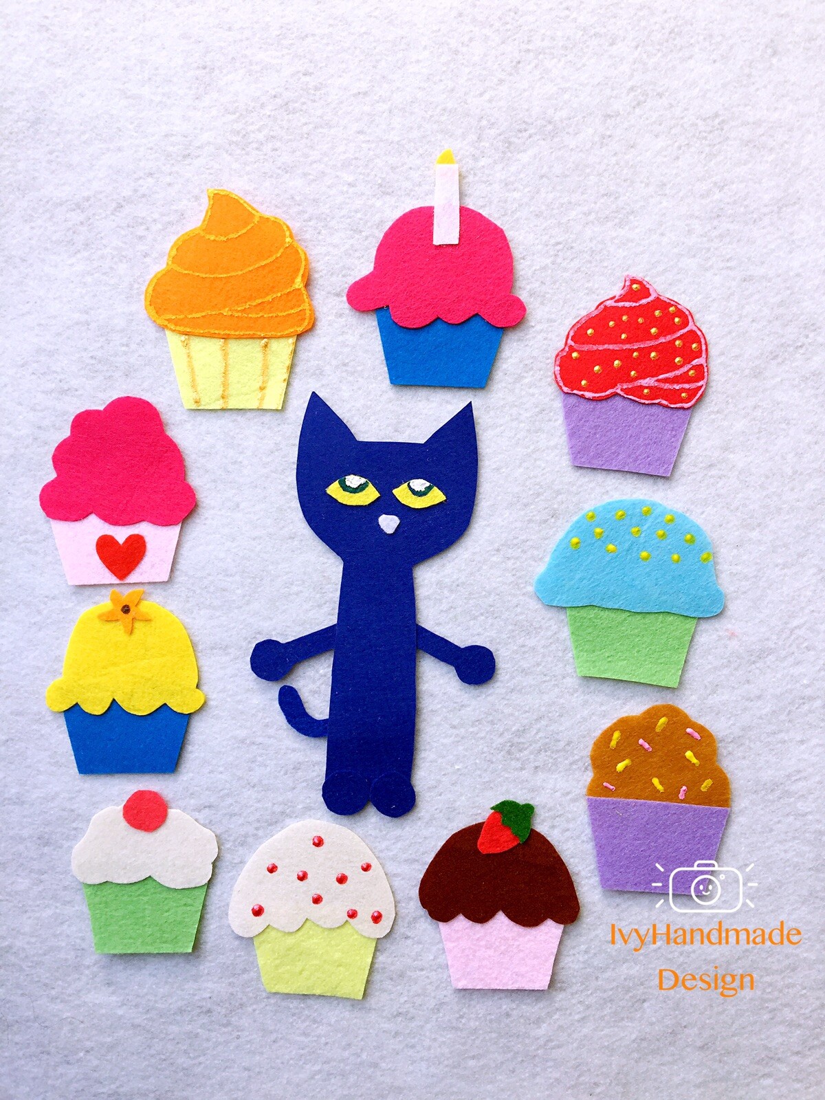 Pete the Cat and the Missing Cupcakes Felt Board Story/Flannel Board/Felt story