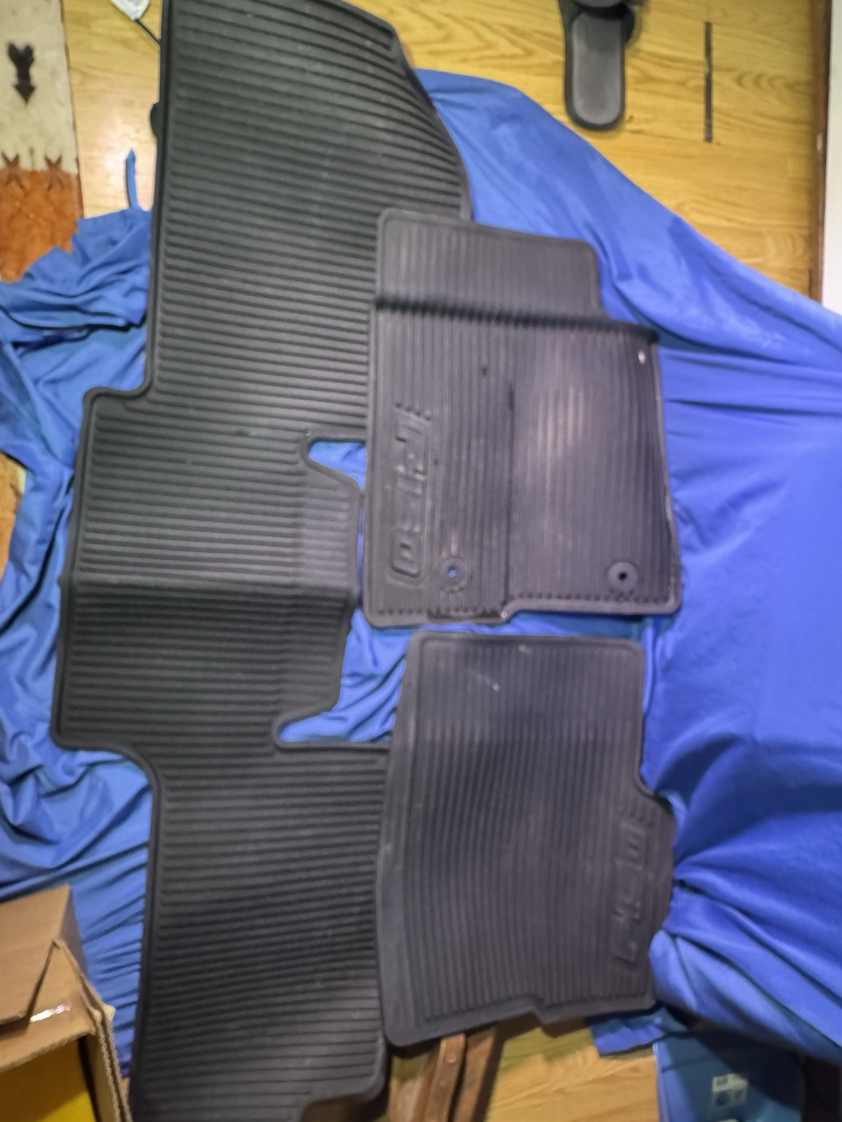 OEM FORD F-150 XLT SUPERCREW PLASTIC RUBBER FLOOR MATS 2008 4X4 MANUFACTURER