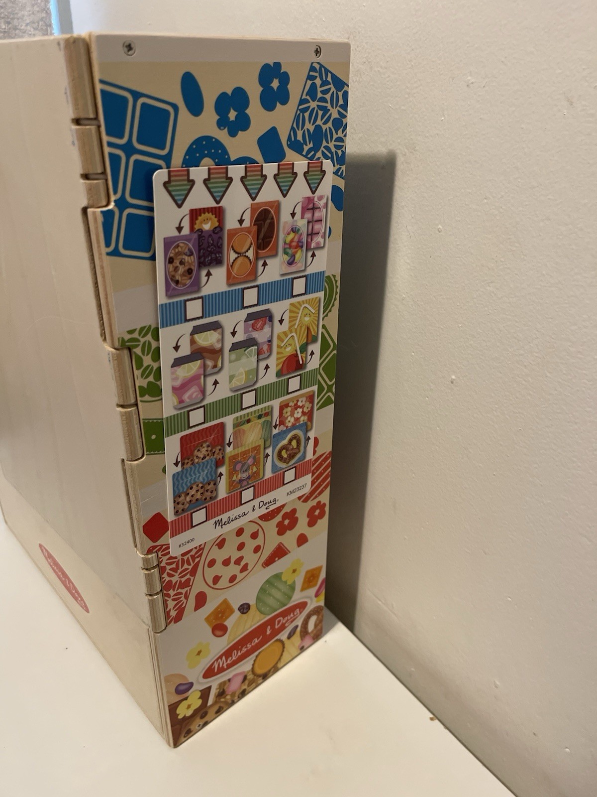 Melissa & Doug Wooden VENDING Machine w/ BLOCK FOOD