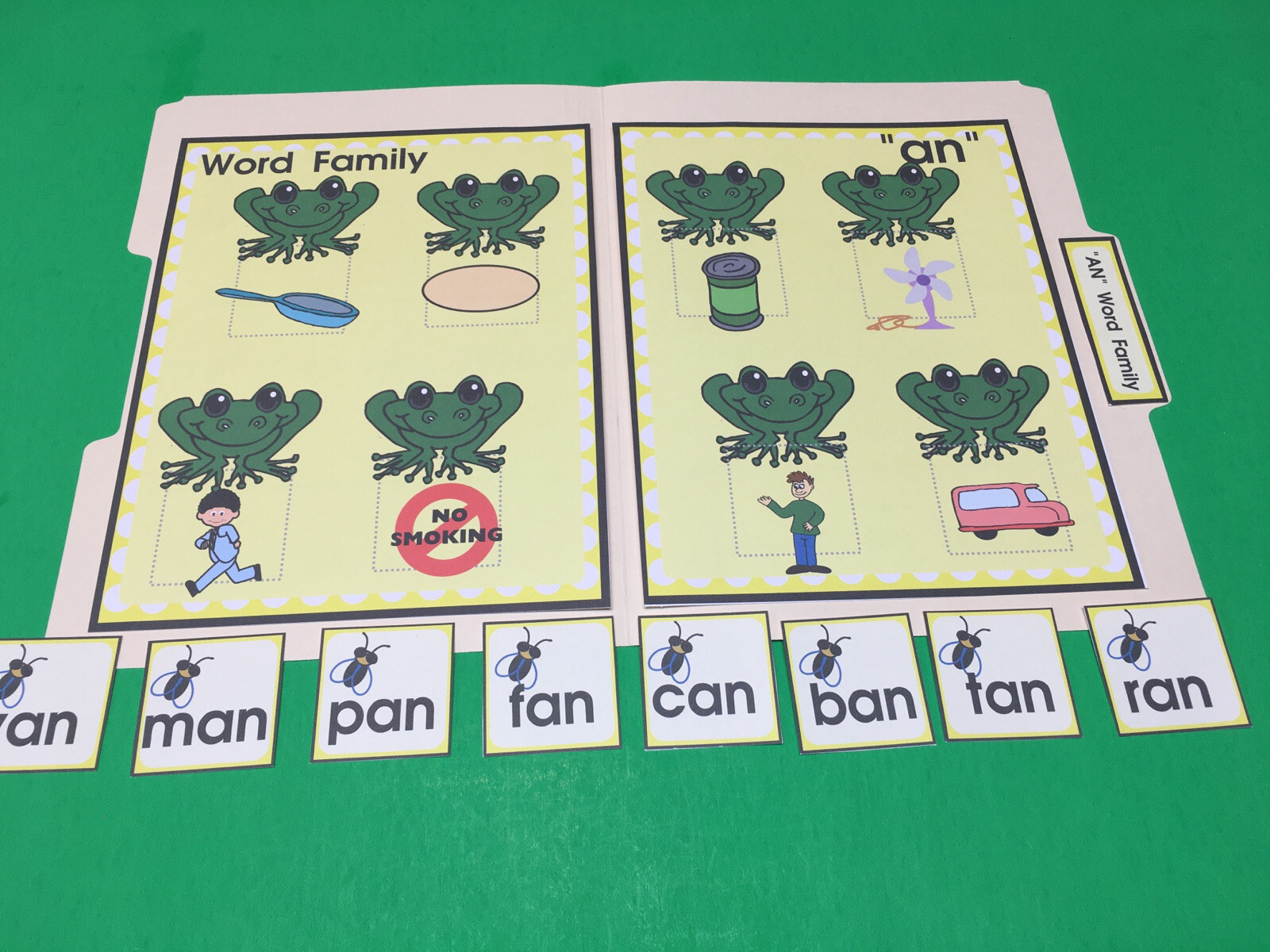 The An Family – Phonics – DIY File Folder game – Printed / Uncut