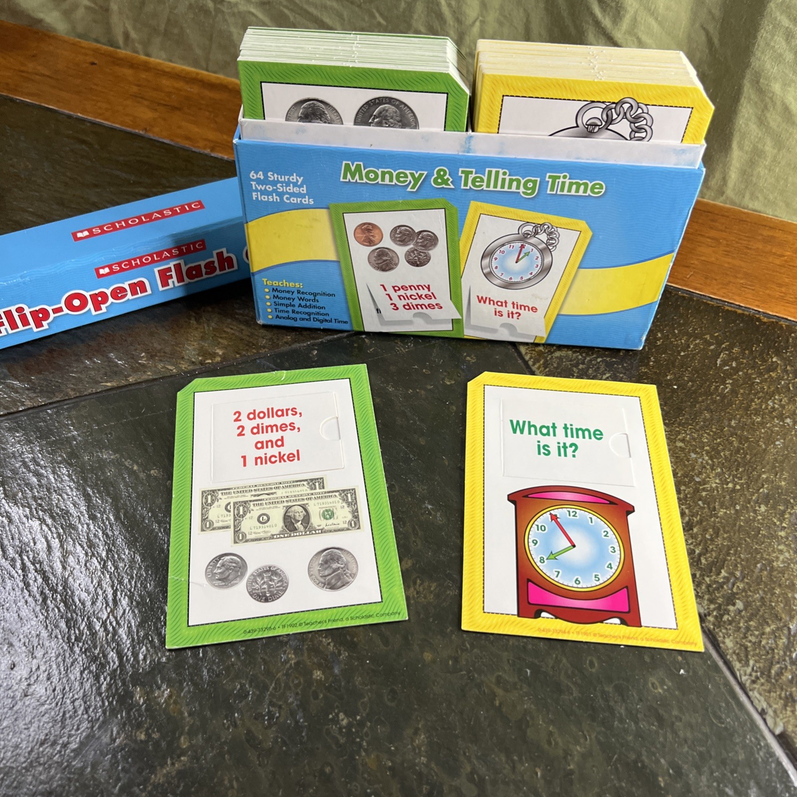 Scholastic SEALED NEW Flip-Open Flash Cards Money & Telling Time 64 Sturdy Cards