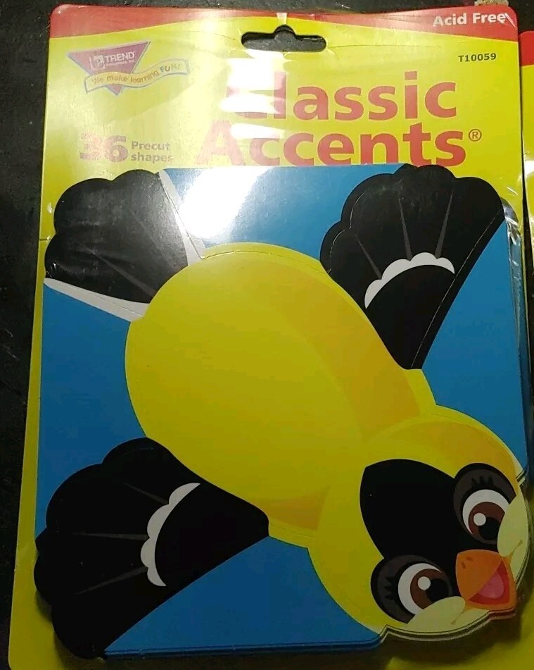 Lot Of 4 New Packs Of Classroom Decorations & Bulletin Board Accents 144 Pieces