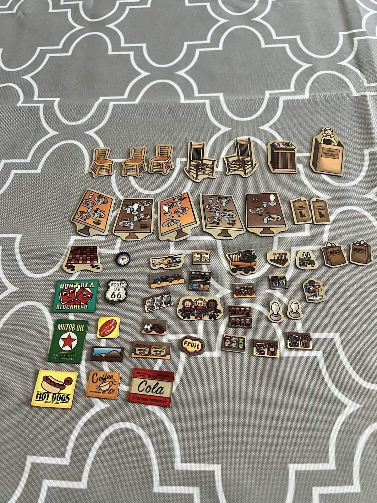 Cracker Barrel Old Country Store Magnetic Travel Play Set