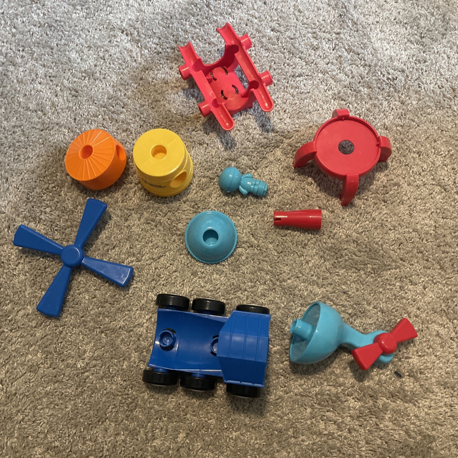 Learning Resources 1-2-3 Build It! Train , Helicopter Rocket -Complete! No Box