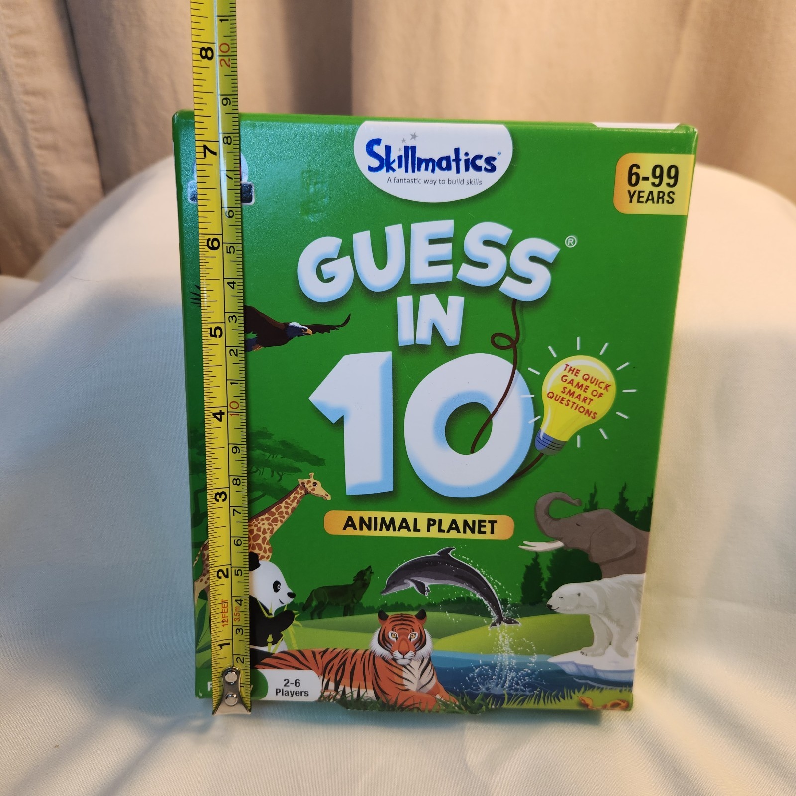 Guess in 10 Animal Planet Card Game by Skillmatics EUC