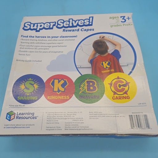 Learning Resources Super Selves! Reward Capes 4 Pack Kids Ages 3+ New Open Box