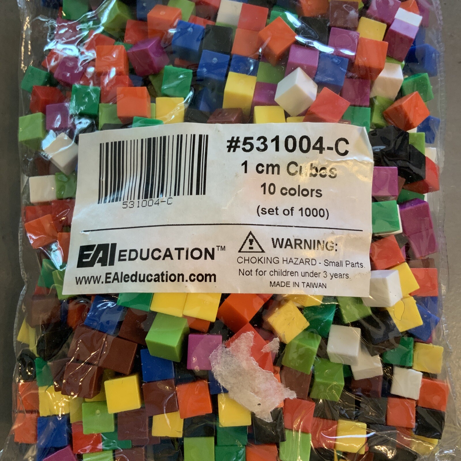 EAI EDUCATION bag of 1000 1cm colored cubes elementary school