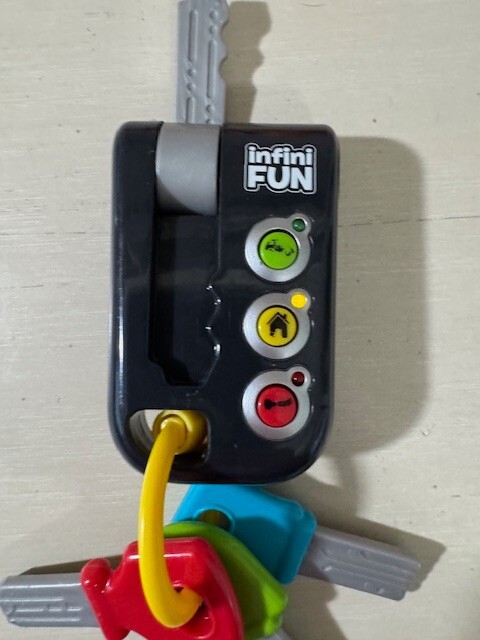 Infini Fun My First Car Keys Preschool Interactive Toy Noise Maker Sirens Alarm