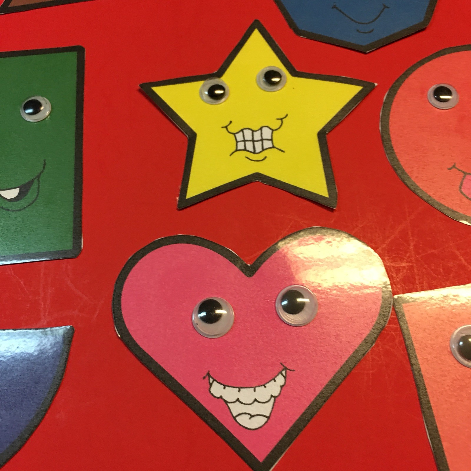 10 SHAPE PEOPLE – FLANNEL / FELT BOARD STORY PIECES PRESCHOOL