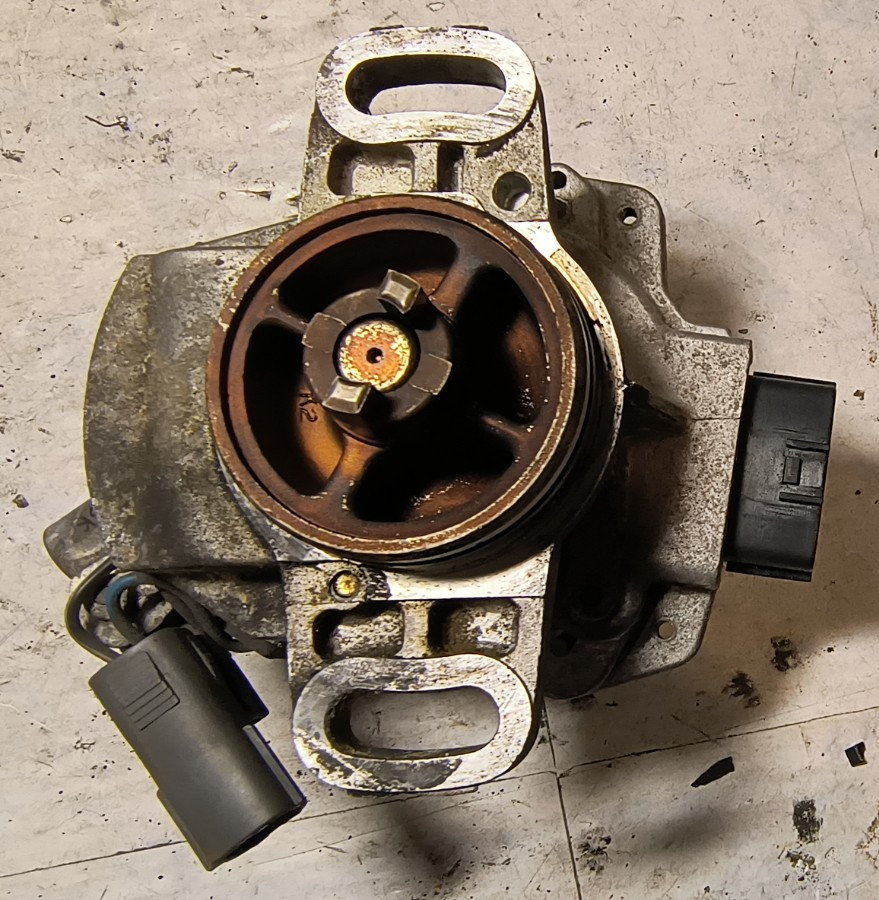 D4T92-01 OEM GENUINE Distributor Nissan GA16DE Sentra B13 B14 1.6L 95 1996 1997