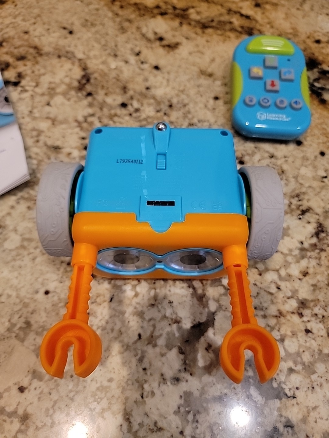 Botley The Coding Robot with Remote 40 Pieces Cards Learning Resources Ages 5