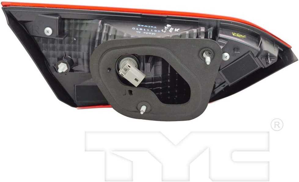 18-20 Toyota Camry Halogen Tail Light Inner Right Passenger TO2803140 8158006620