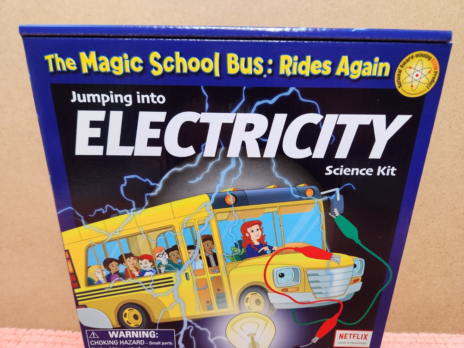 The Magic School Bus: Rides Again “Electricity” Science Kit Scholastic Kit NEW