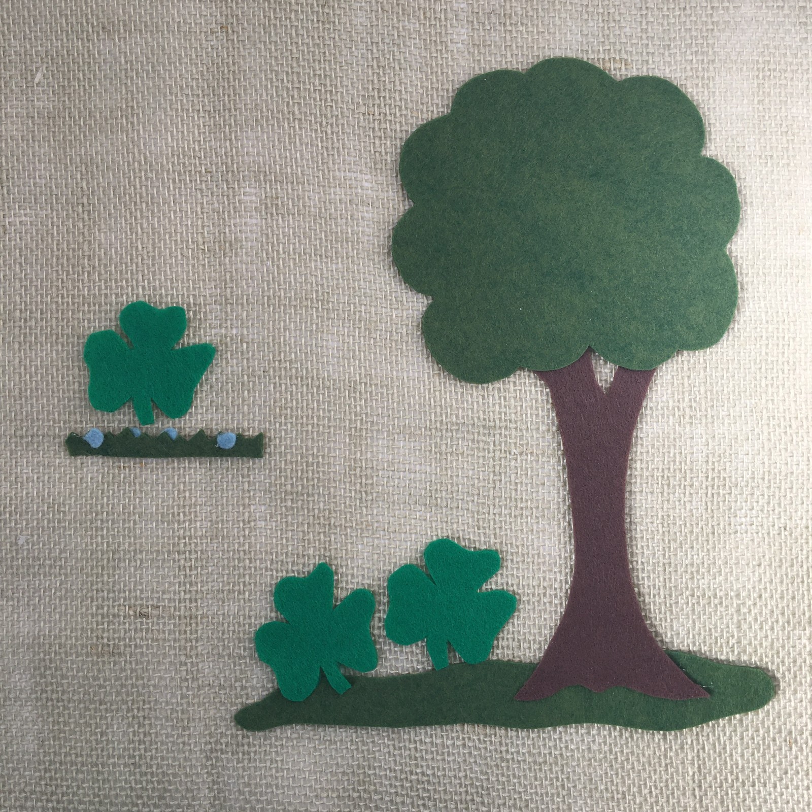 5 Little Shamrocks Felt Set – Celebrate Luck, Nature, and Whimsical Learning!