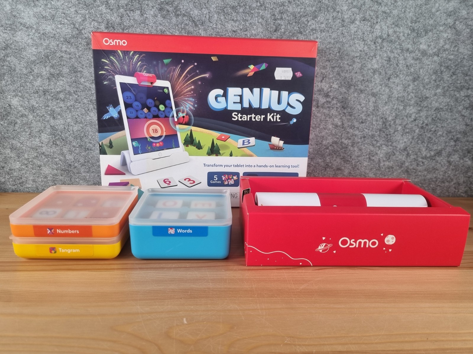Osmo Genius Starter Kit Ages 6-10 iPad Required.