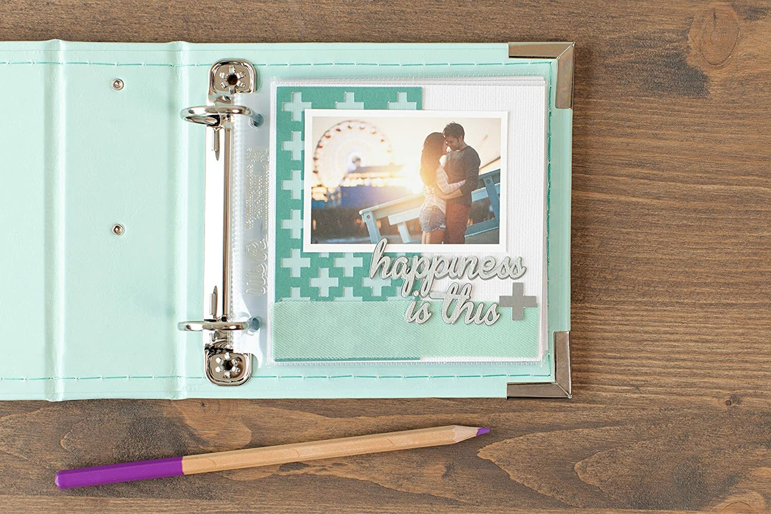 Cricut Family Album Cartridge – 350 Unique Images