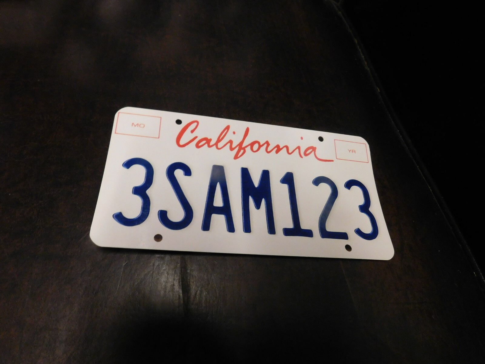 Flash Card Miniature Glossy Paper License Plate 2001 Series Sample California