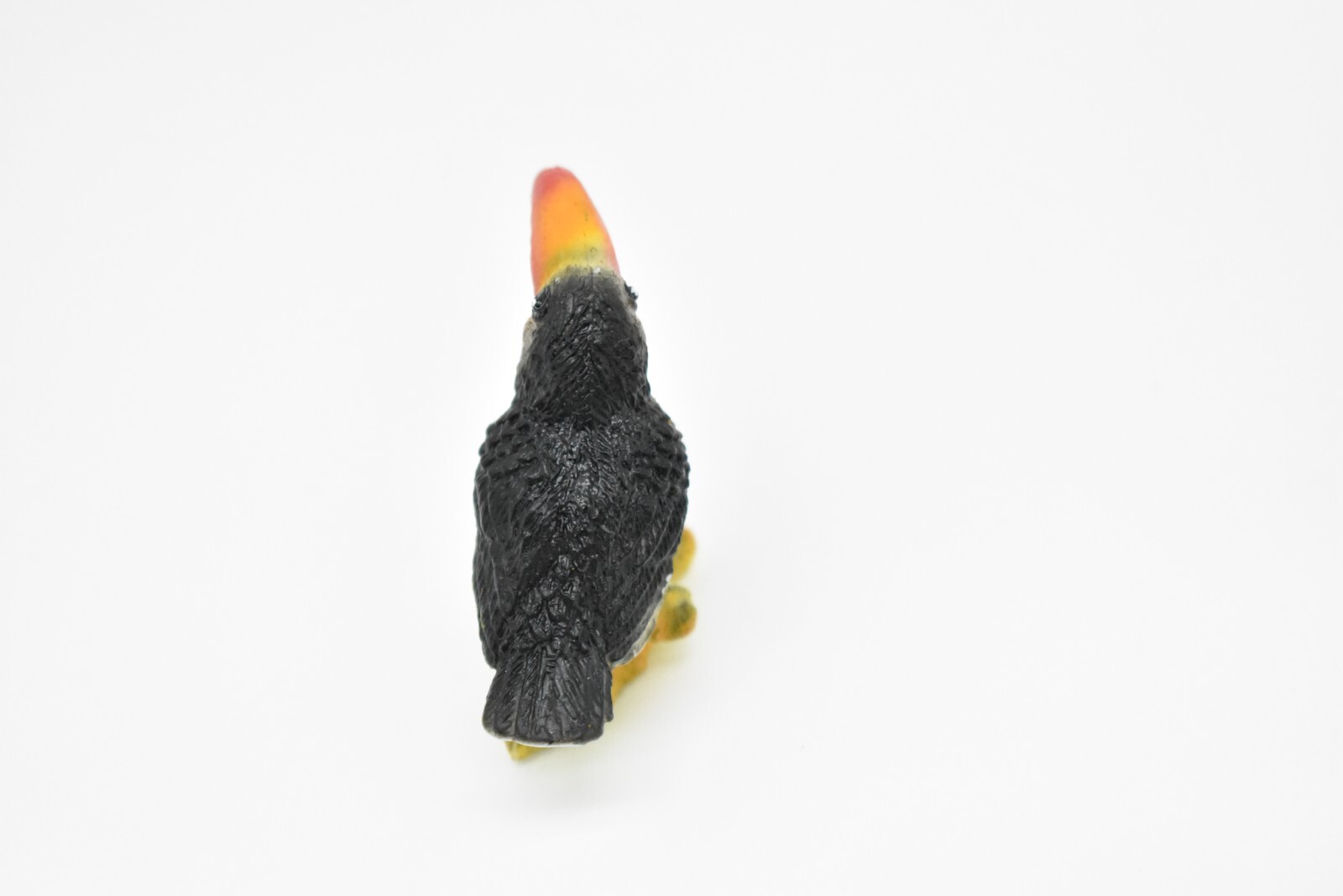 Toucan, Bird, Very Nice Plastic Model, Hand Painted 2″ F624 B131