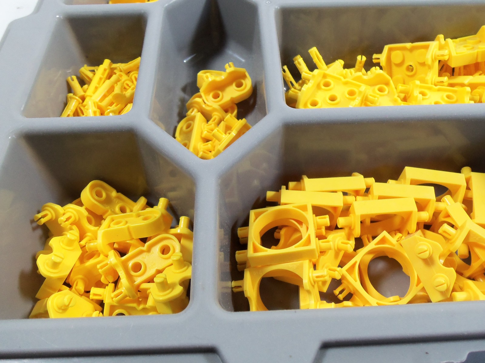 Lot of Miscellaneous Vex IQ Robot Add-On Extra Yellow Parts Robotics Educational
