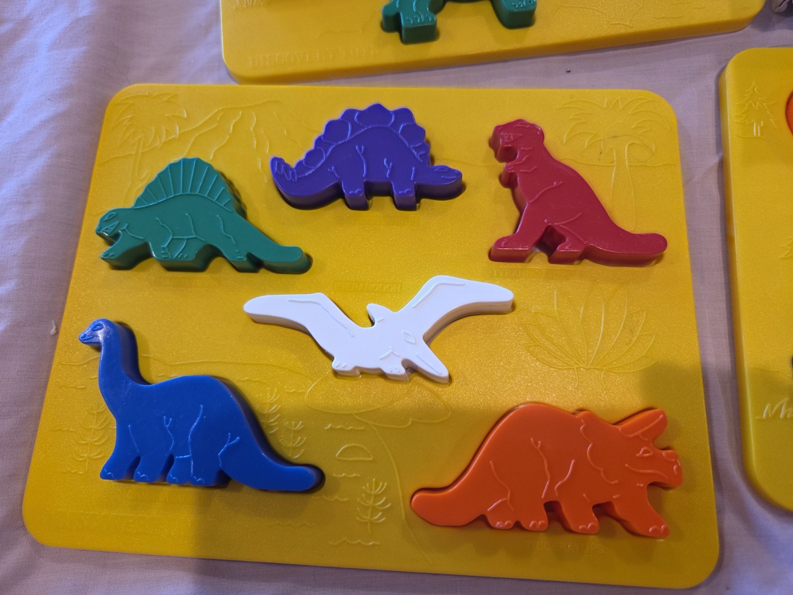 Discovery Toys Place & Trace Dinosaurs Animals Vehicles 1984 USA ~Complete Set!