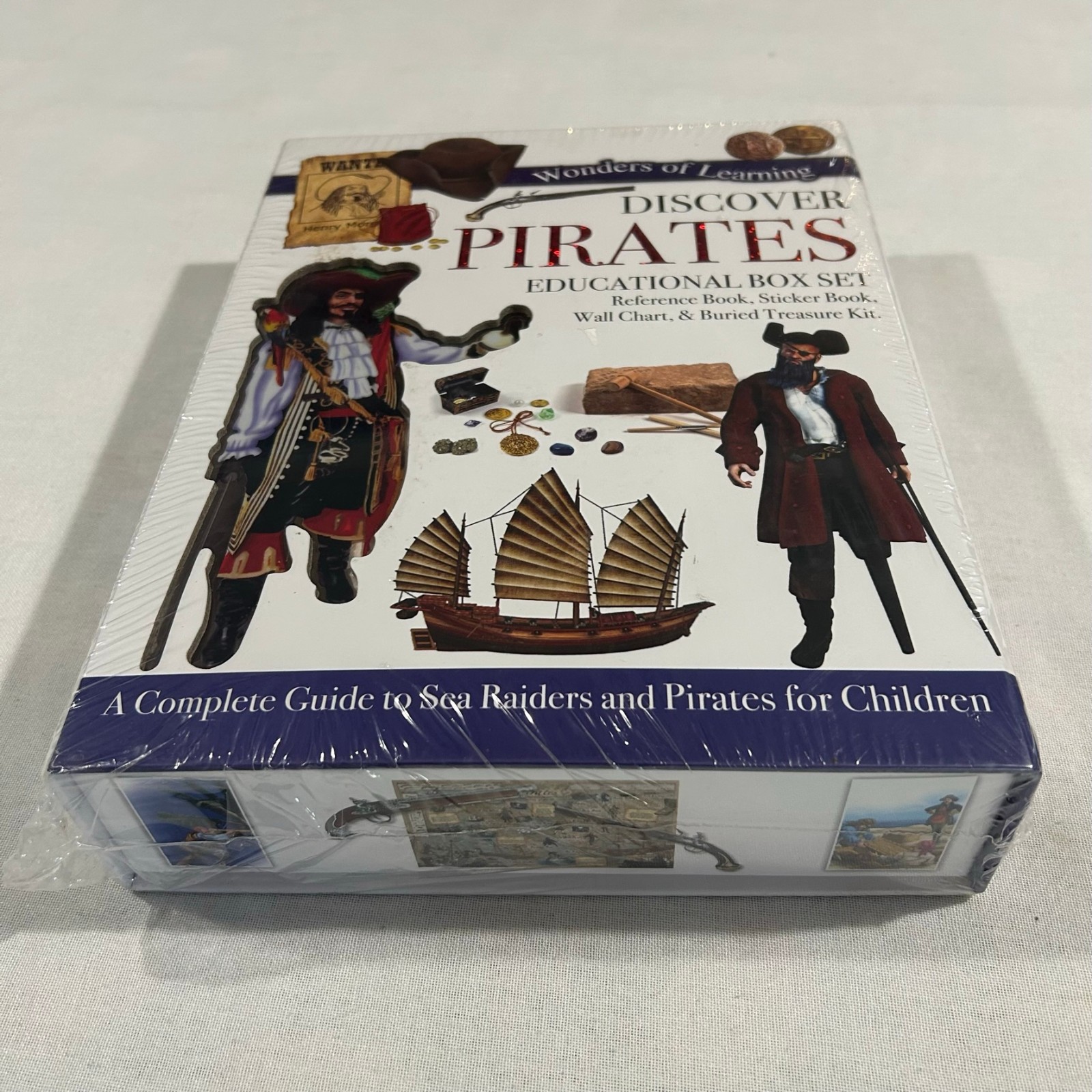 Discover Pirates Educational Box Set Brand New