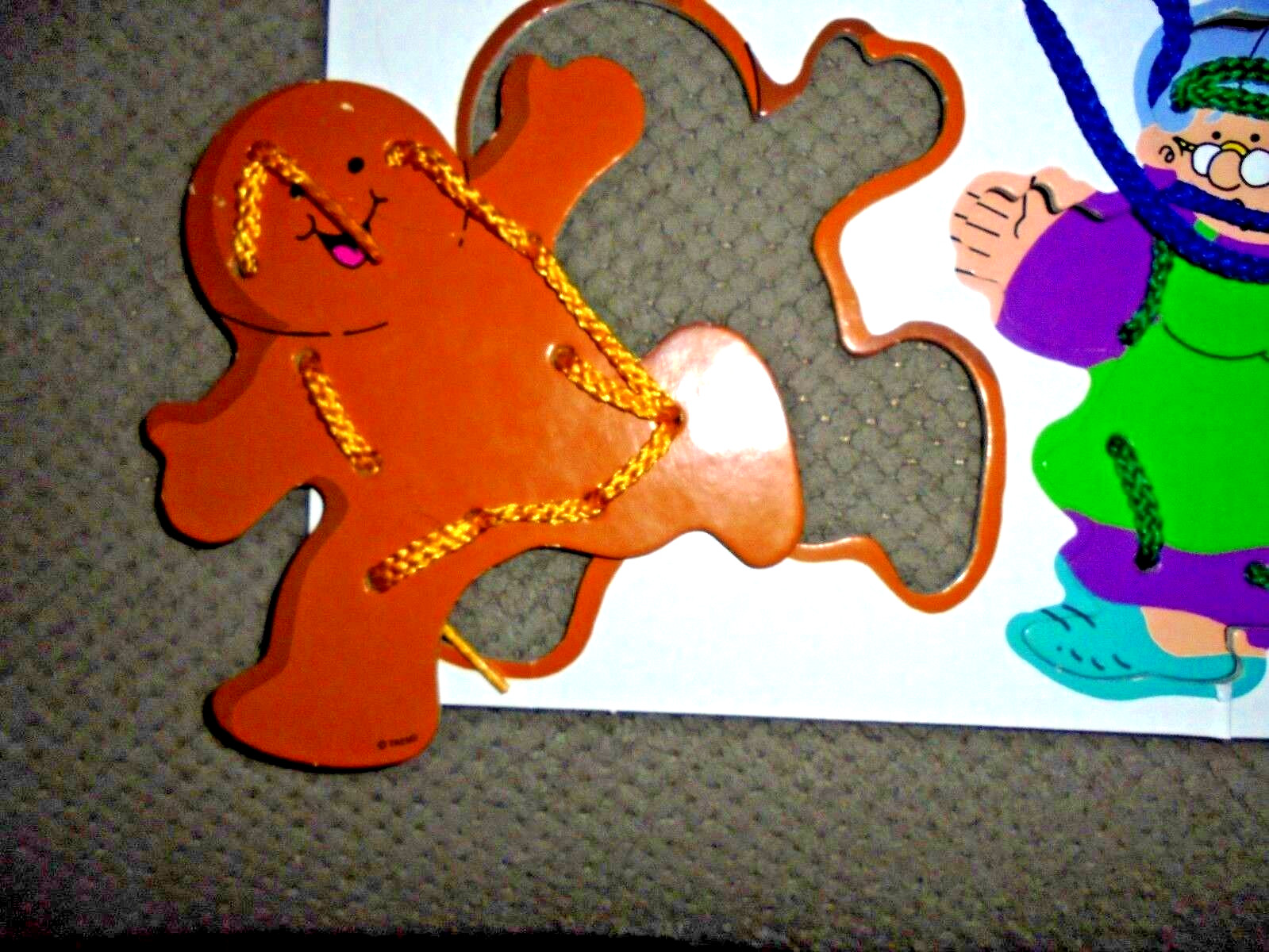 Vintage 1992 TREND Gingerbread Man Preschool Lacing Cards Hand Eye Coordination