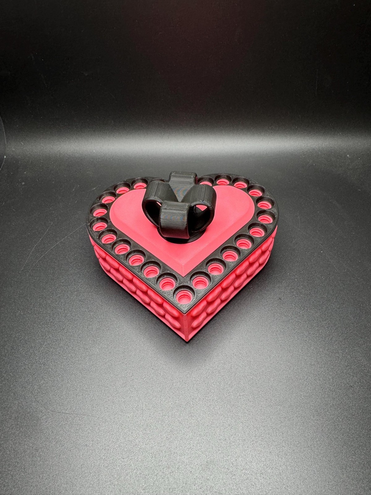 Annoying Valentines Gift Box – Unlock the Heart by Unscrewing Every Screw!